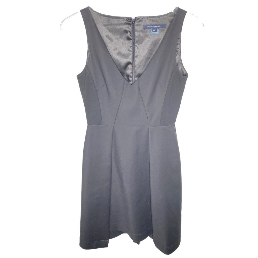 French Connection Black V neck Sleeveless A Line Dress Size 4